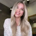 Emily Ceco - Caras TV Argentina